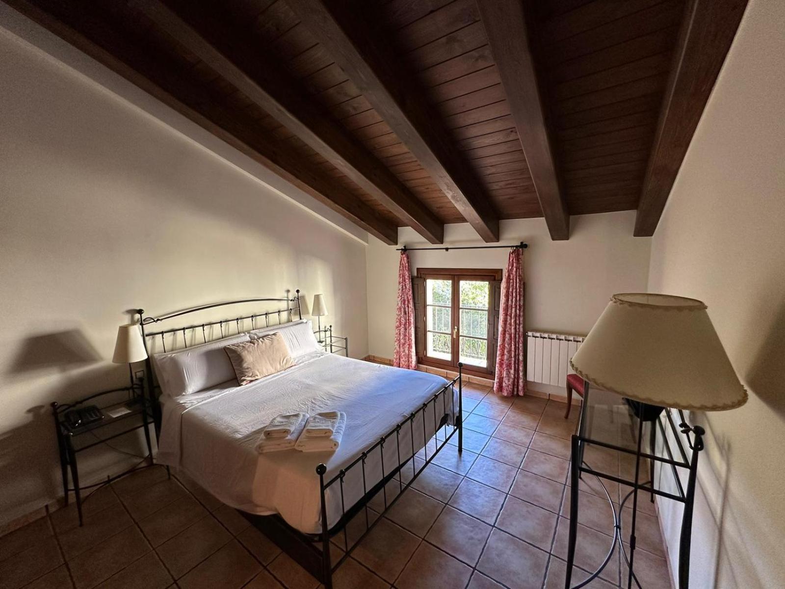 Hotel De La Villa Rubielos De Mora Ngoại thất bức ảnh