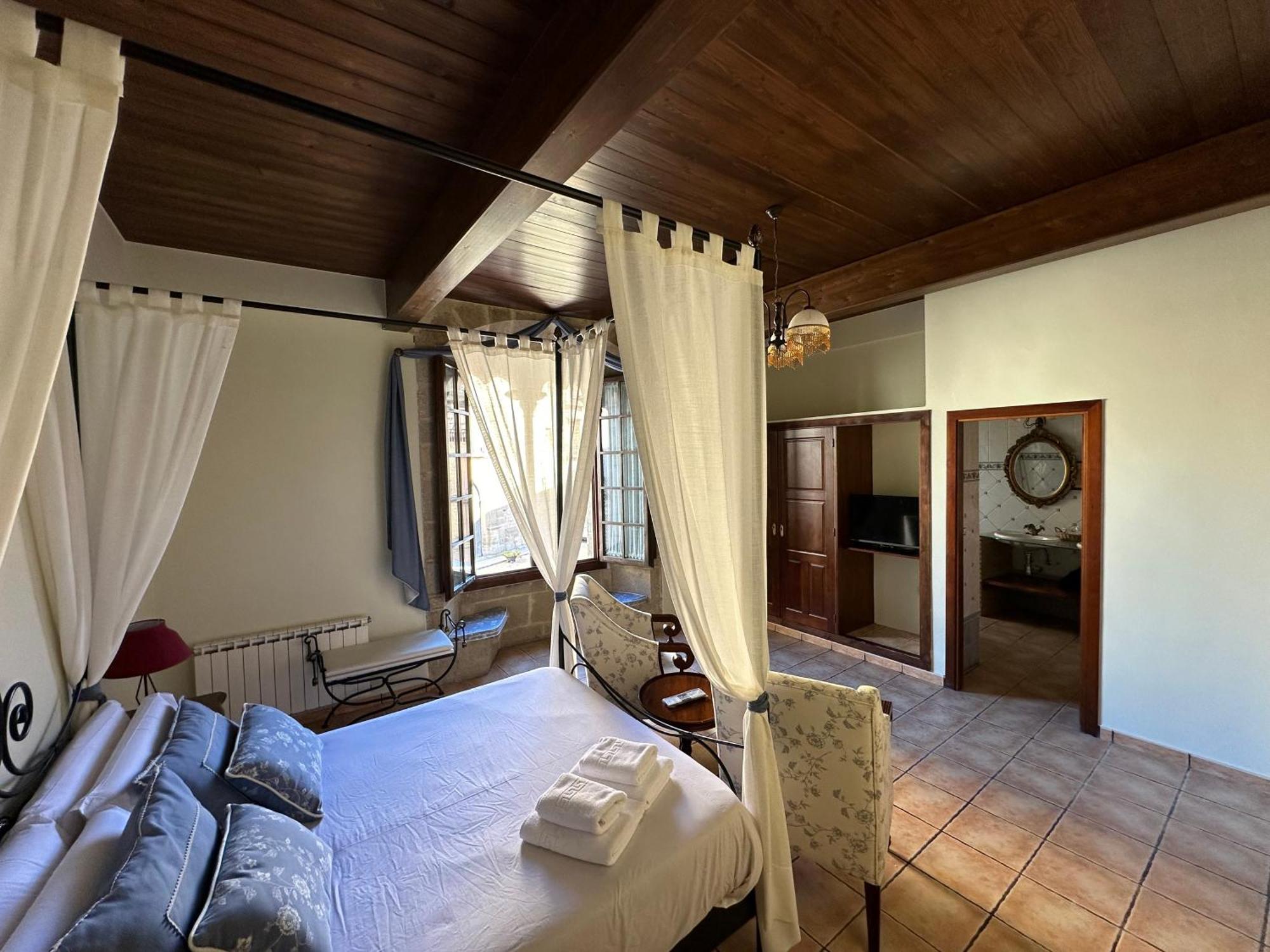 Hotel De La Villa Rubielos De Mora Ngoại thất bức ảnh